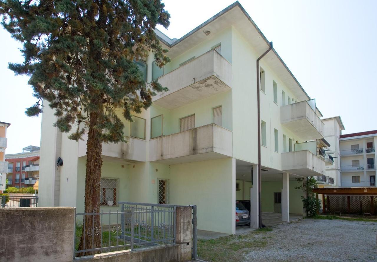 Perla Villa Bibione Exterior photo
